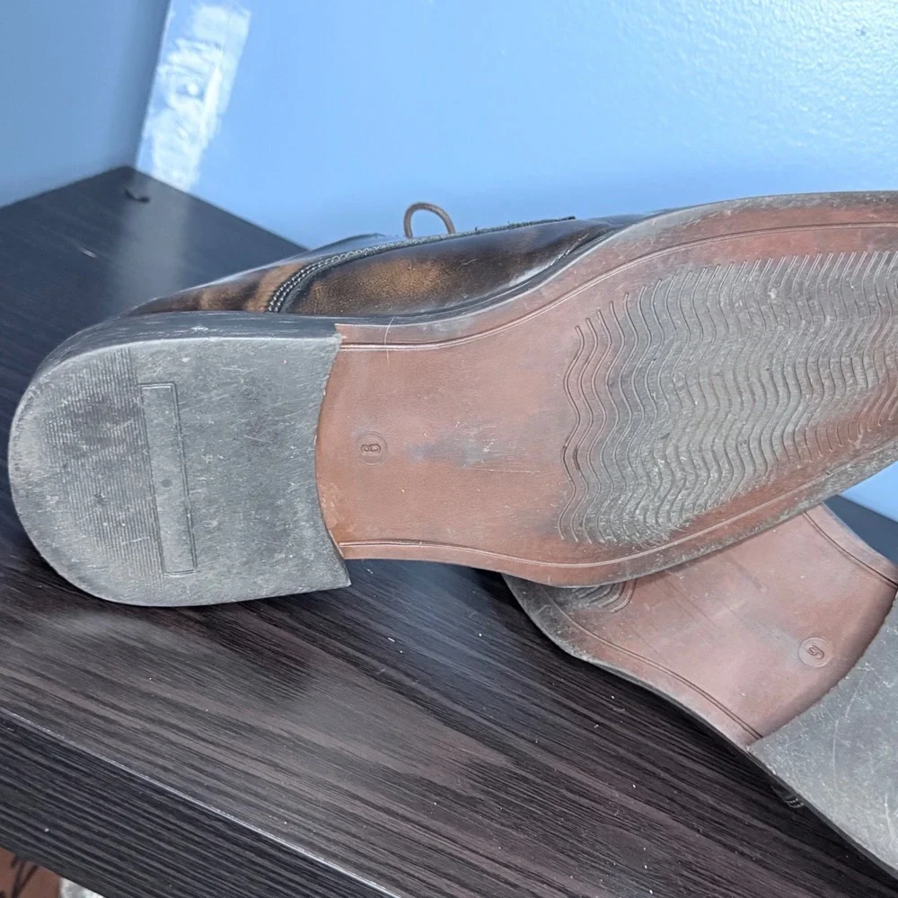 Kenneth Cole Reaction Oxford Mens 9 Brown Good Distressed Leather Square Toe